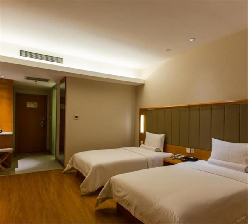 Ji Hotel Xianggang Middle Road Циндао Номер фото